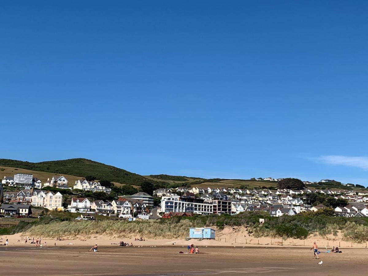 8 Woolacombe West - Luxury Apartment At Byron Woolacombe, Only 4 Minute Walk To Woolacombe Beach! 외부 사진