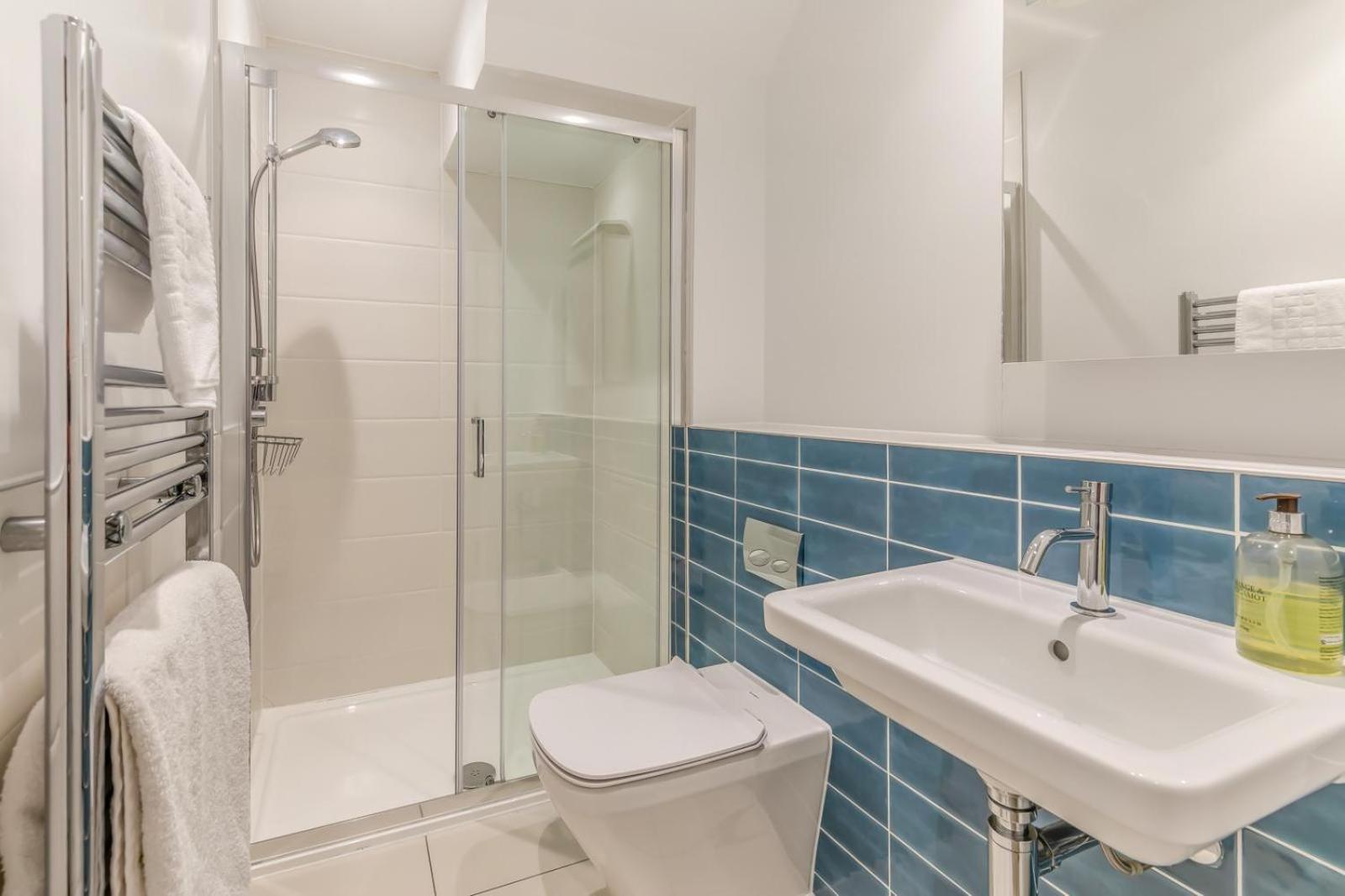 8 Woolacombe West - Luxury Apartment At Byron Woolacombe, Only 4 Minute Walk To Woolacombe Beach! 외부 사진